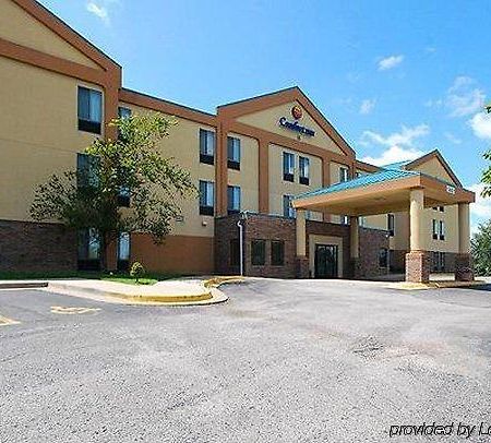 Quality Inn & Suites Lenexa Kansas City Exterior foto